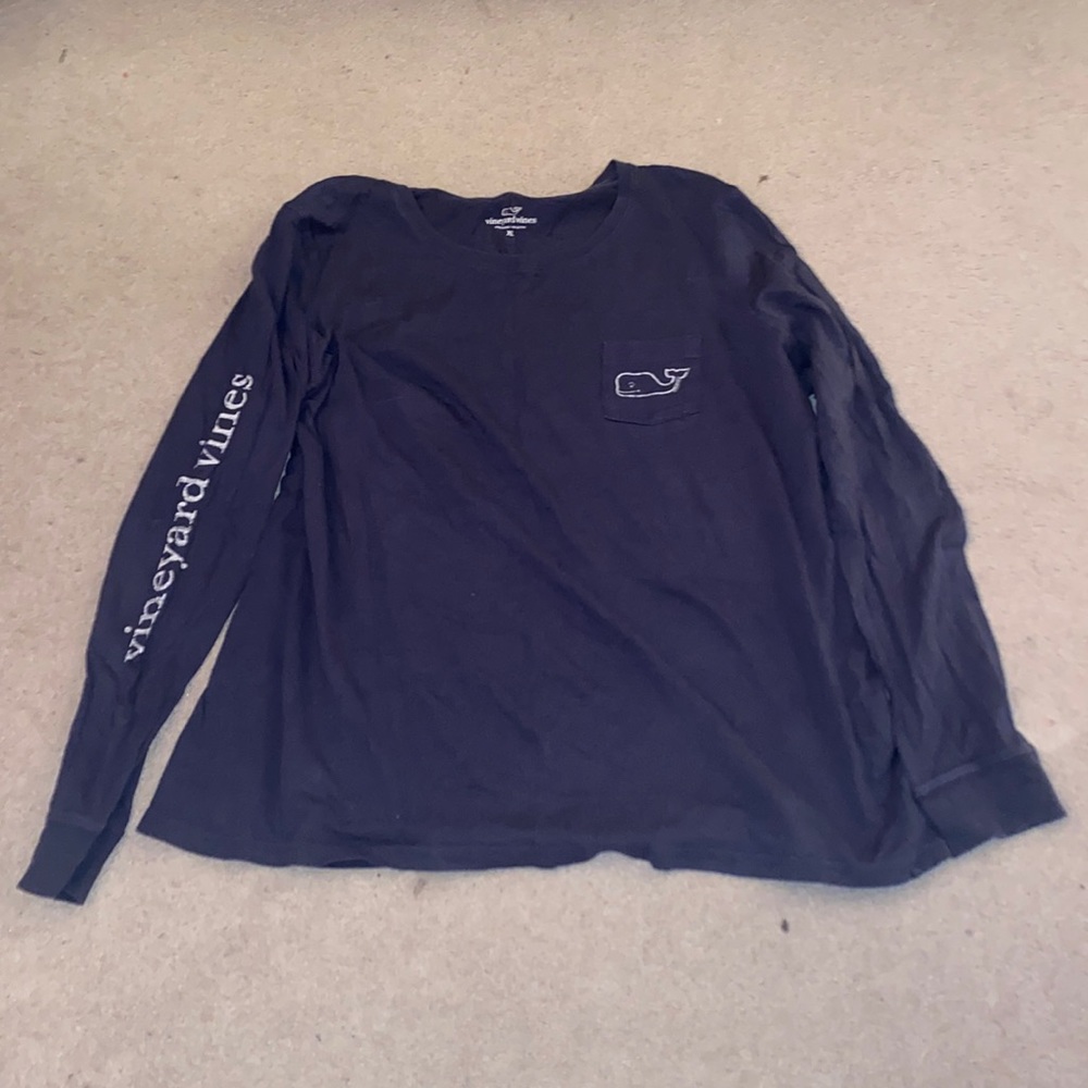 Vineyard Vine Long sleeve tshirt